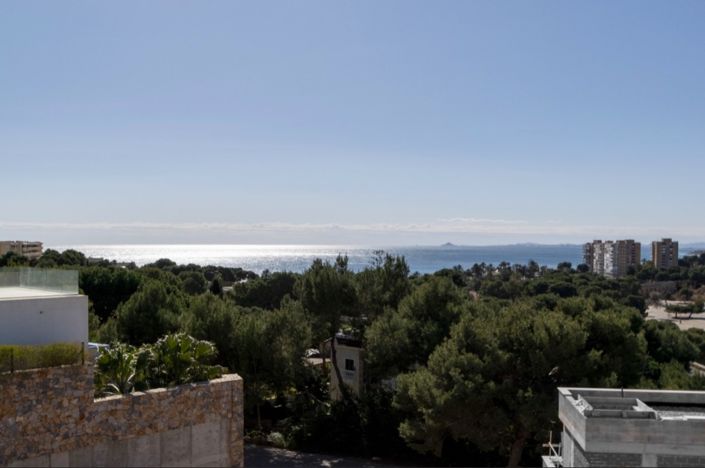 Image No.44-4 Bed Villa for sale