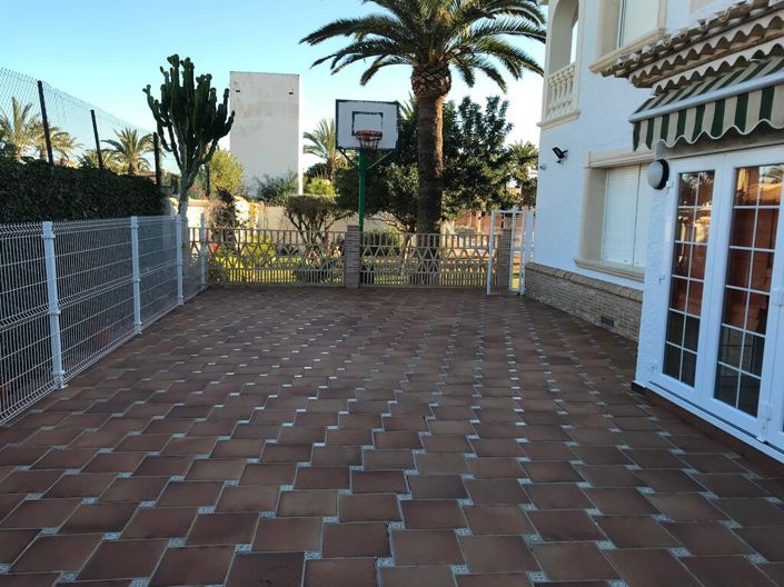 Image No.24-7 Bed Villa for sale
