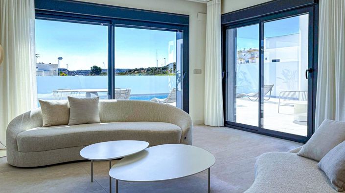 Image No.6-4 Bed Villa for sale