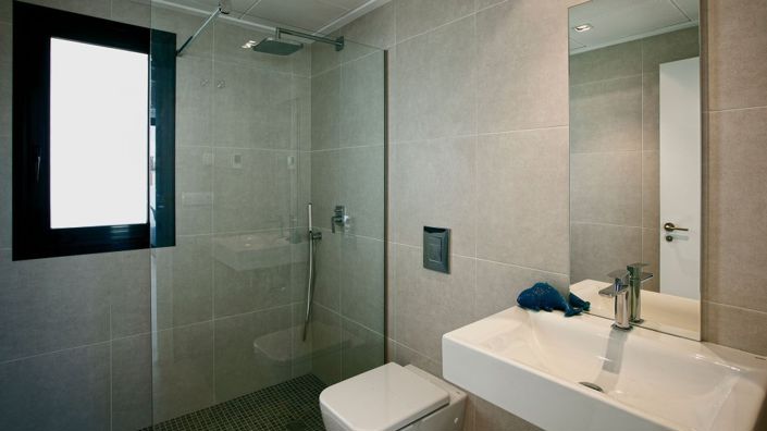 Image No.4-4 Bed Villa for sale