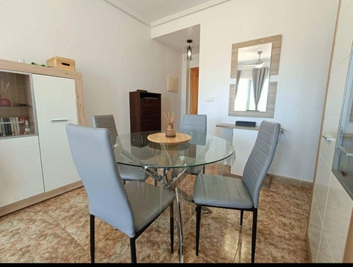 Image No.3-2 Bed Property for sale