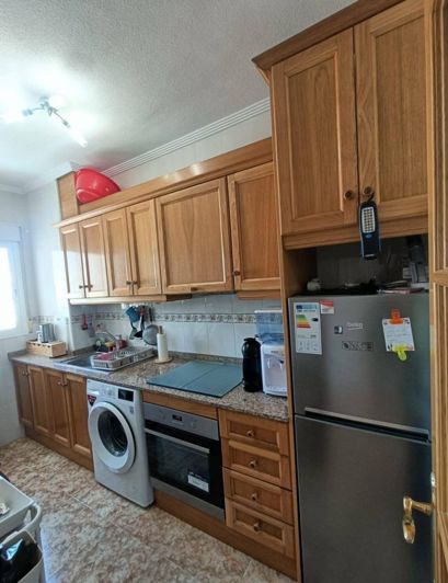 Image No.4-2 Bed Property for sale