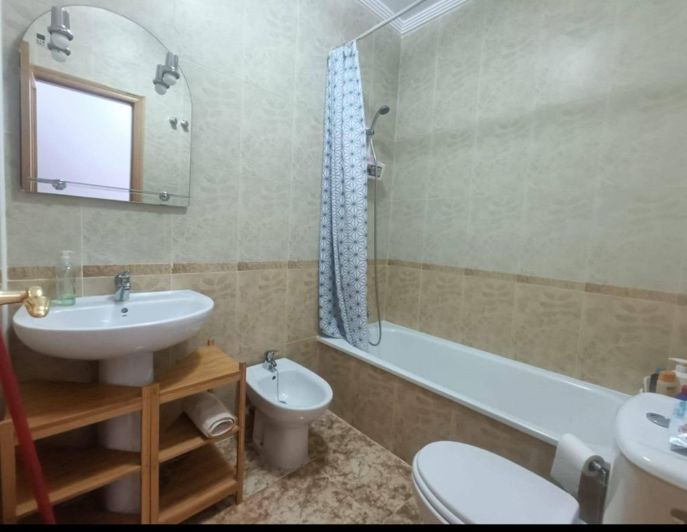 Image No.6-2 Bed Property for sale