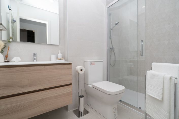 Image No.16-3 Bed Townhouse for sale