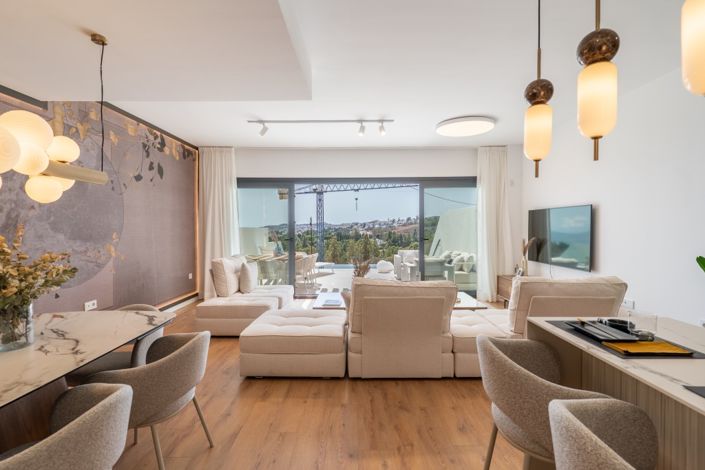 Image No.2-3 Bed Townhouse for sale