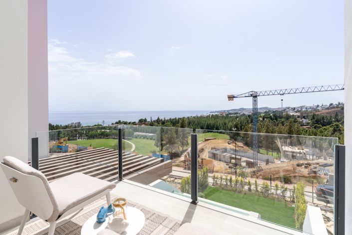 Image No.22-3 Bed Townhouse for sale