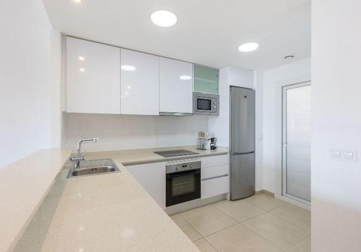 Image No.8-3 Bed Apartment for sale