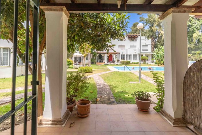 Image No.1-3 Bed Townhouse for sale