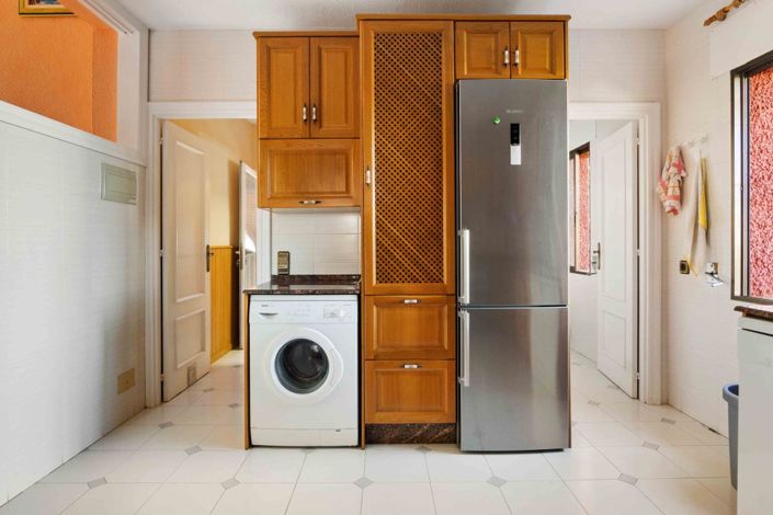 Image No.13-5 Bed Villa for sale