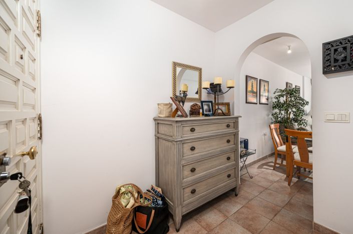 Image No.2-2 Bed Apartment for sale