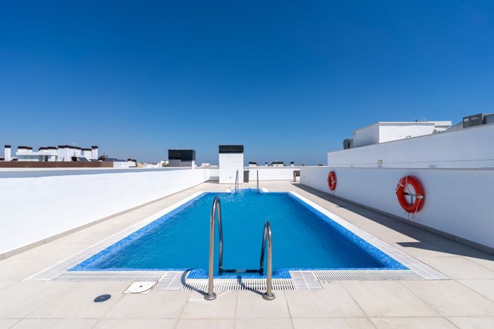 Image No.1-Appartement de 2 chambres à vendre à Estepona