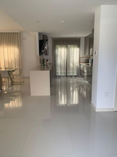 Image No.8-4 Bed Villa for sale