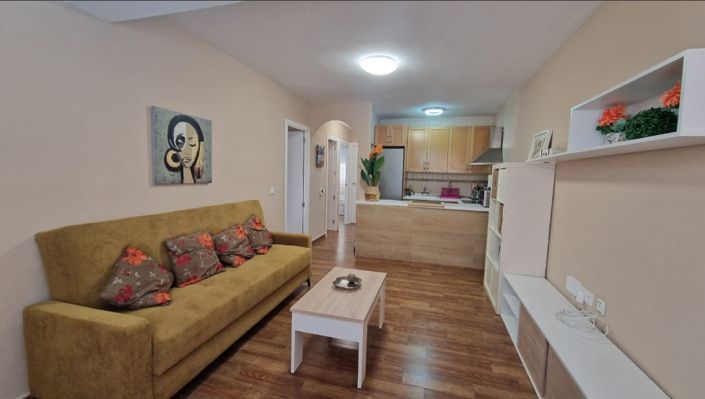 Image No.4-3 Bed Property for sale