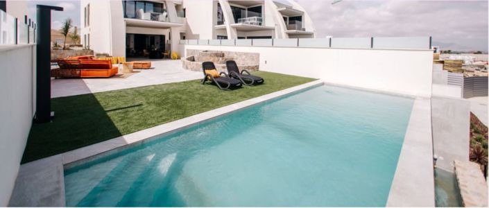 Image No.3-4 Bed Property for sale