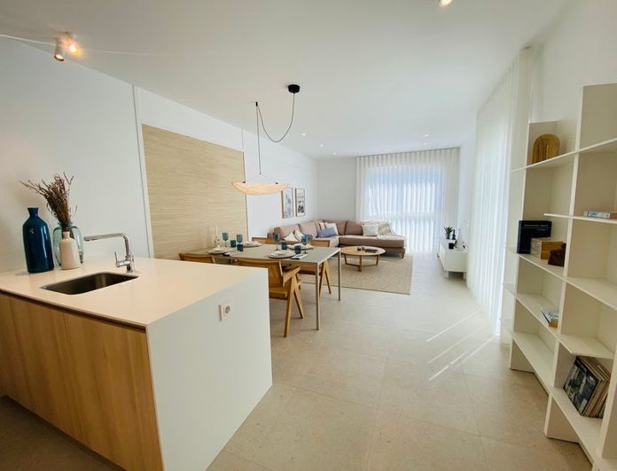 Image No.1-2 Bed Property for sale