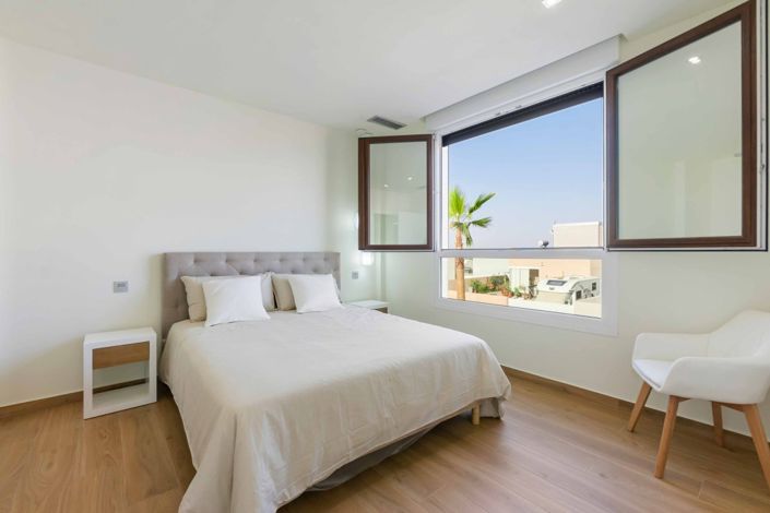 Image No.21-3 Bed Villa for sale