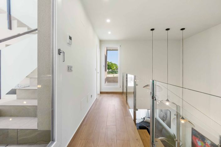 Image No.25-3 Bed Villa for sale