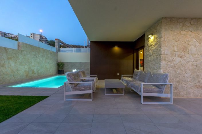 Image No.38-3 Bed Villa for sale