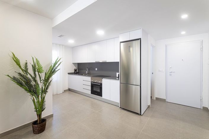 Image No.9-2 Bed Apartment for sale