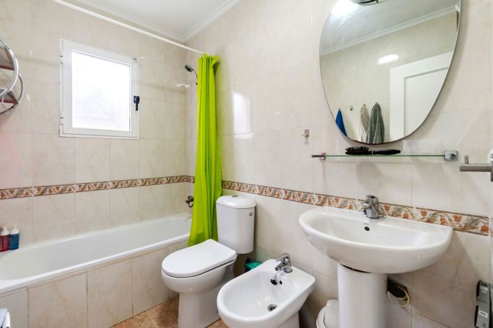 Image No.11-Jumelé de 4 chambres à vendre à Orihuela