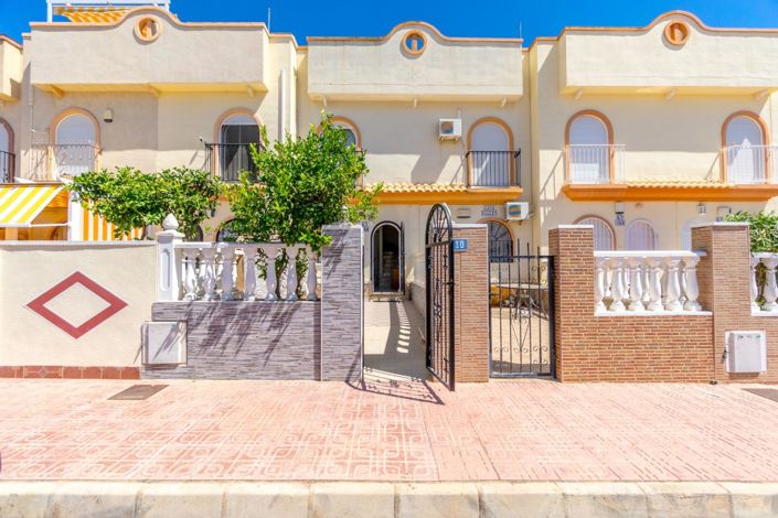 Image No.1-2 Bed Townhouse for sale