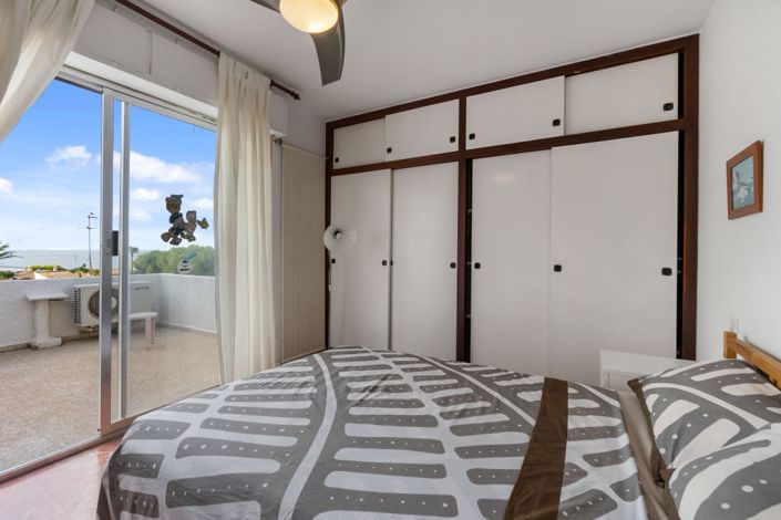 Image No.19-6 Bed Villa for sale