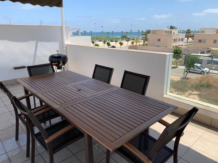 Image No.1-2 Bed Property for sale