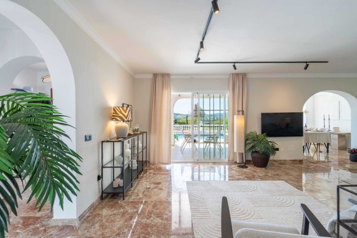 Image No.45-3 Bed Villa for sale