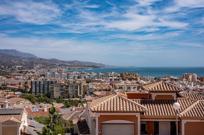 Image No.13-3 Bed Townhouse for sale