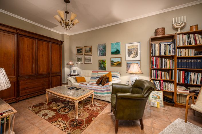 Image No.28-3 Bed Townhouse for sale