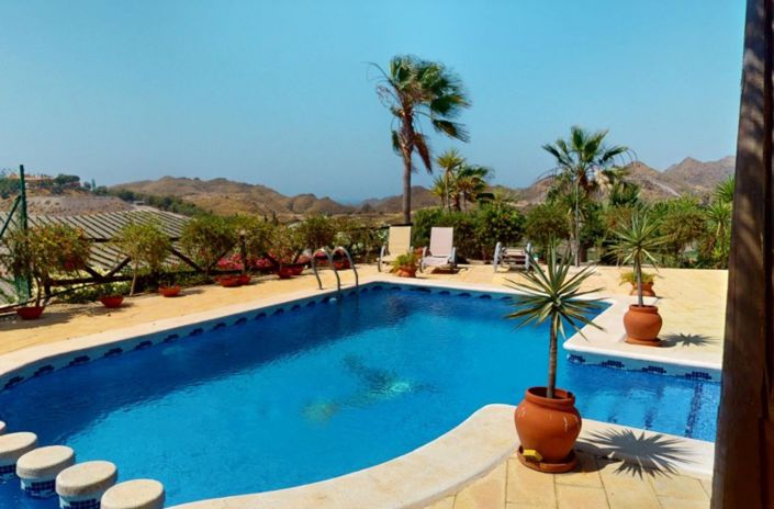 Image No.7-5 Bed Villa for sale