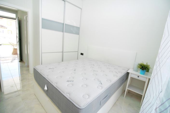 Image No.17-3 Bed Villa for sale