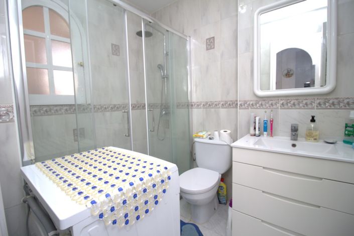 Image No.9-1 Bed Apartment for sale