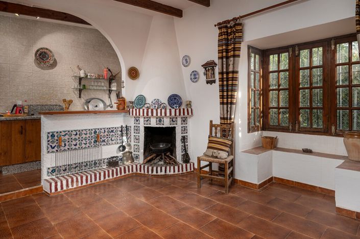 Image No.12-Villa for sale