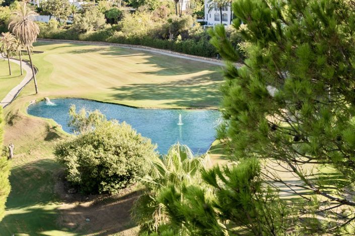 Image No.42-4 Bed Townhouse for sale