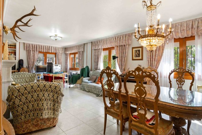 Image No.6-Villa de 8 chambres à vendre à Torrevieja