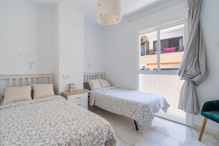 Image No.15-2 Bed Apartment for sale