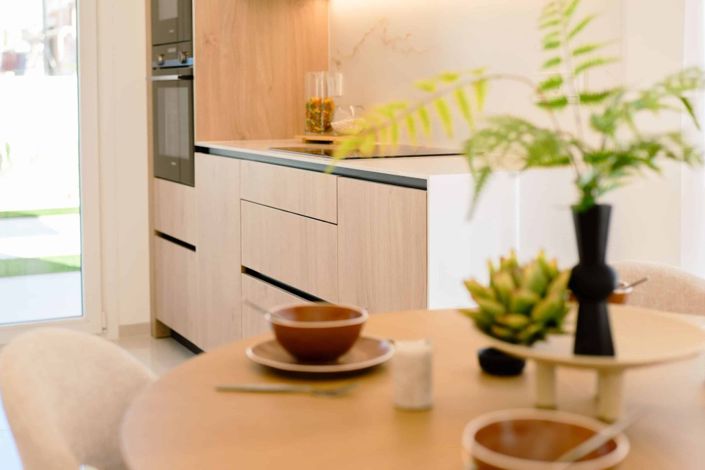 Image No.15-2 Bed Property for sale