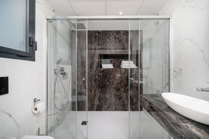 Image No.11-4 Bed Villa for sale