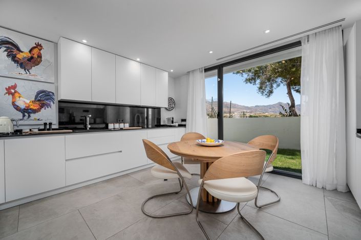 Image No.26-4 Bed Villa for sale