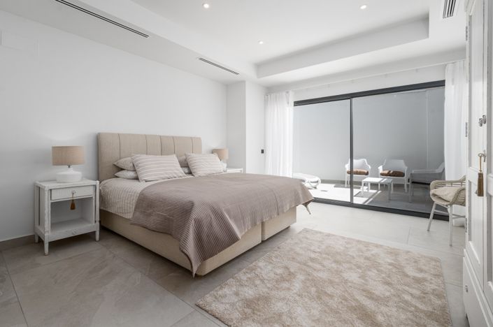 Image No.34-4 Bed Villa for sale