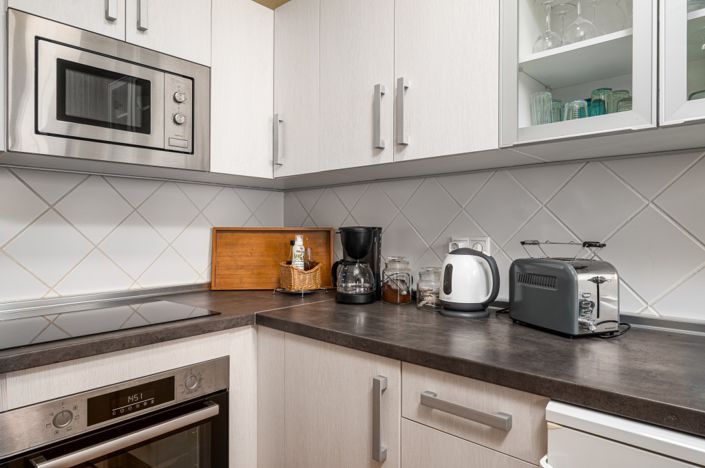 Image No.15-2 Bed Townhouse for sale