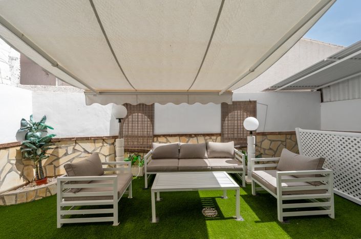 Image No.21-4 Bed Apartment for sale