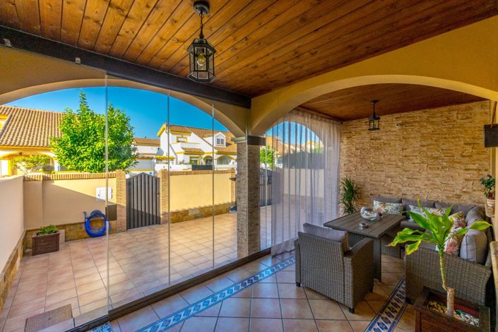 Image No.4-3 Bed Villa for sale