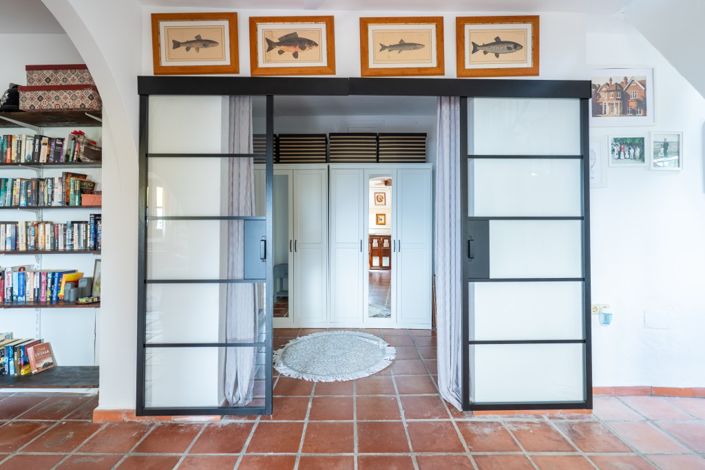 Image No.20-4 Bed Villa for sale