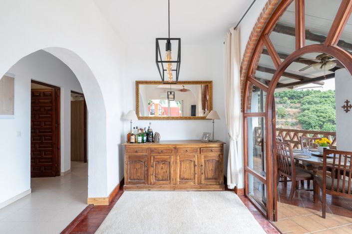 Image No.8-4 Bed Villa for sale