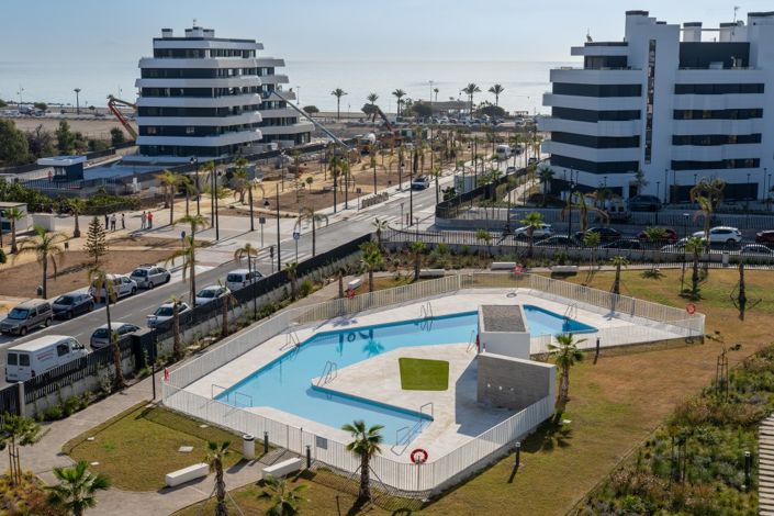 Image No.24-2 Bed Property for sale