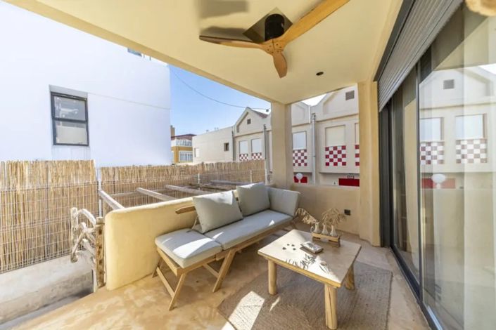 Image No.31-3 Bed Townhouse for sale