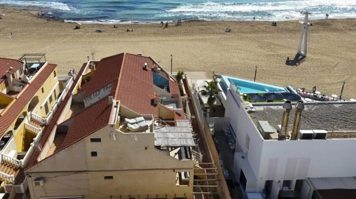 Image No.35-3 Bed Townhouse for sale