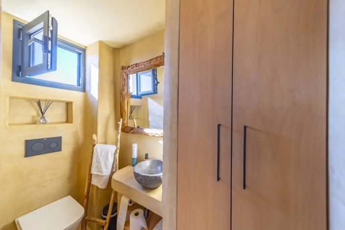 Image No.8-3 Bed Townhouse for sale